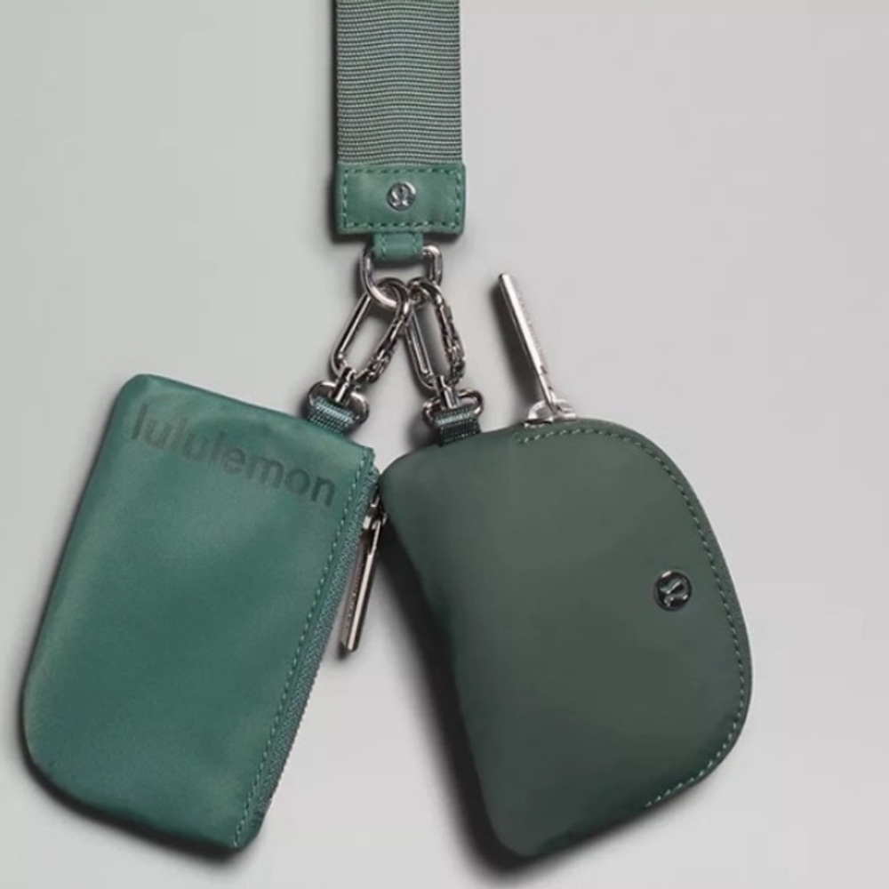 New Lululemon Dual Pouch Wristlet - Picture 6 of 16